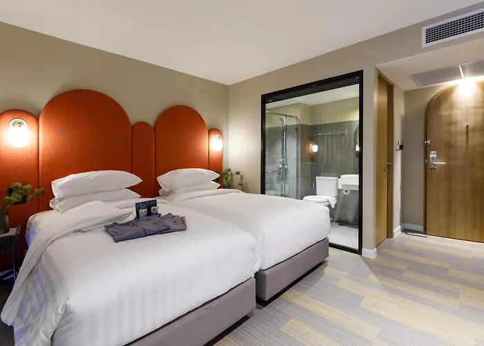 Benjarong Ratchada 4* Bangkok