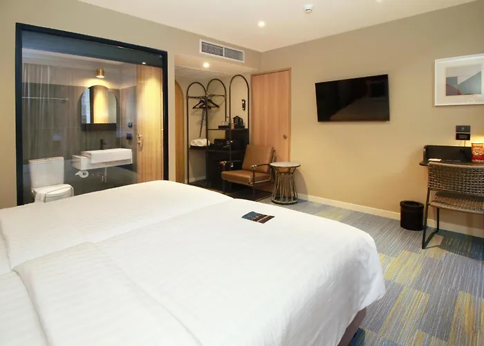 Benjarong Ratchada Hotel Bangkok
