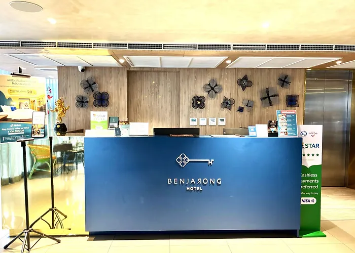 Benjarong Ratchada Hotell