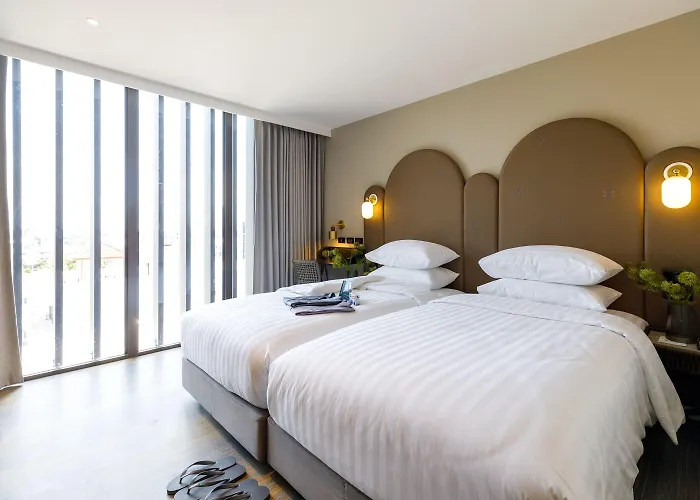Hotell Benjarong Ratchada 4*